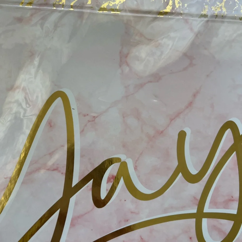 Icing Pink and Gold Gift 🎁 Box